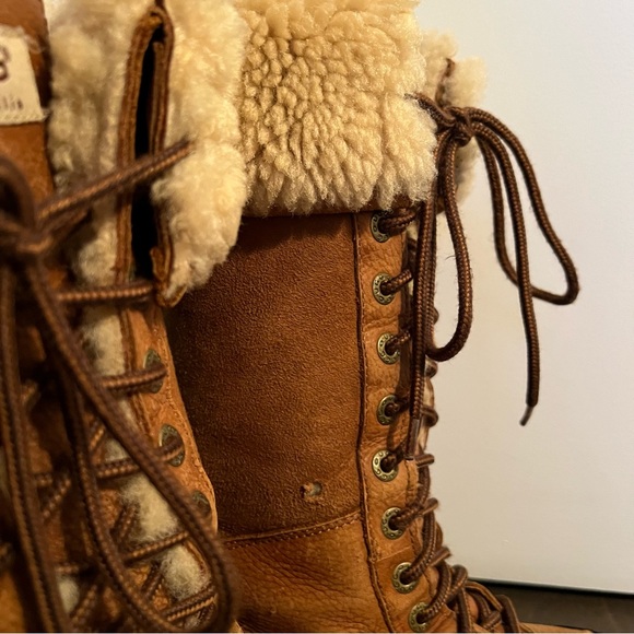 UGG Adirondack Tall S/N 5498 - Picture 5 of 9